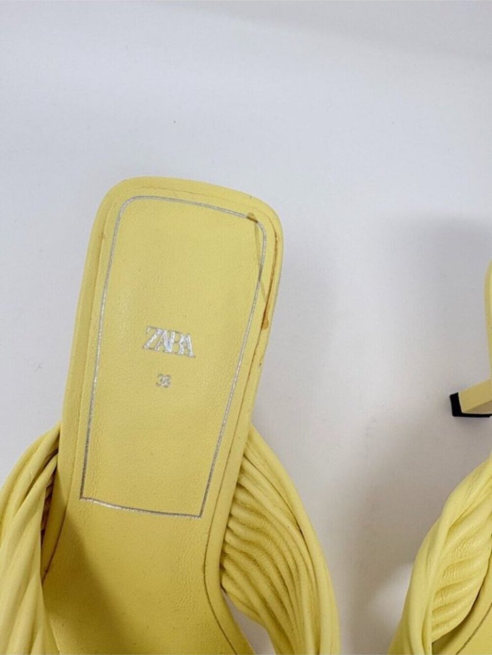 Zara Pleated Strap Heeled Sandals Heel Light Yellow Size 38/7 - Picture 10 of 13